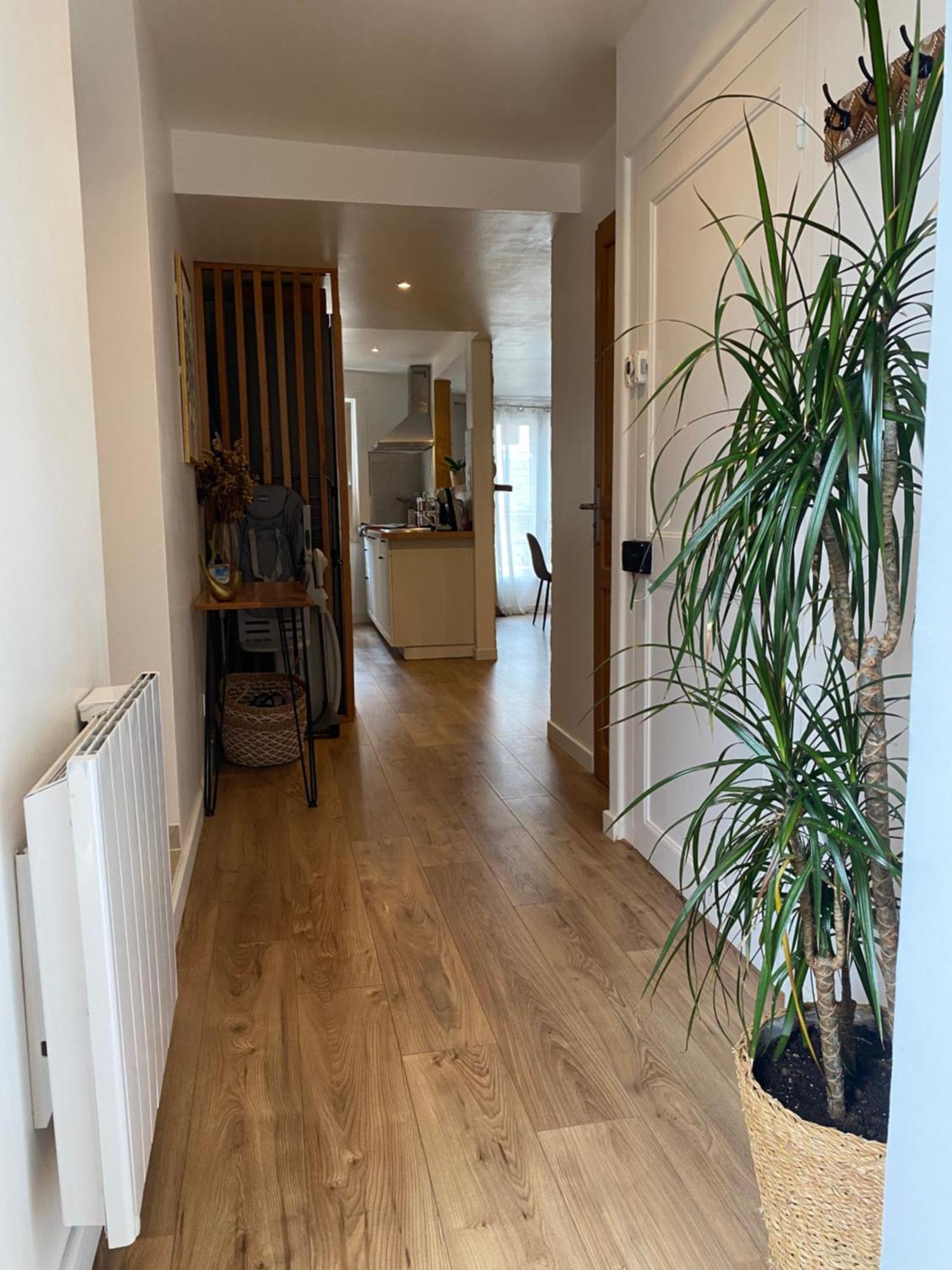 • Bel Appartement - Centre Historique De Puvatya Dış mekan fotoğraf