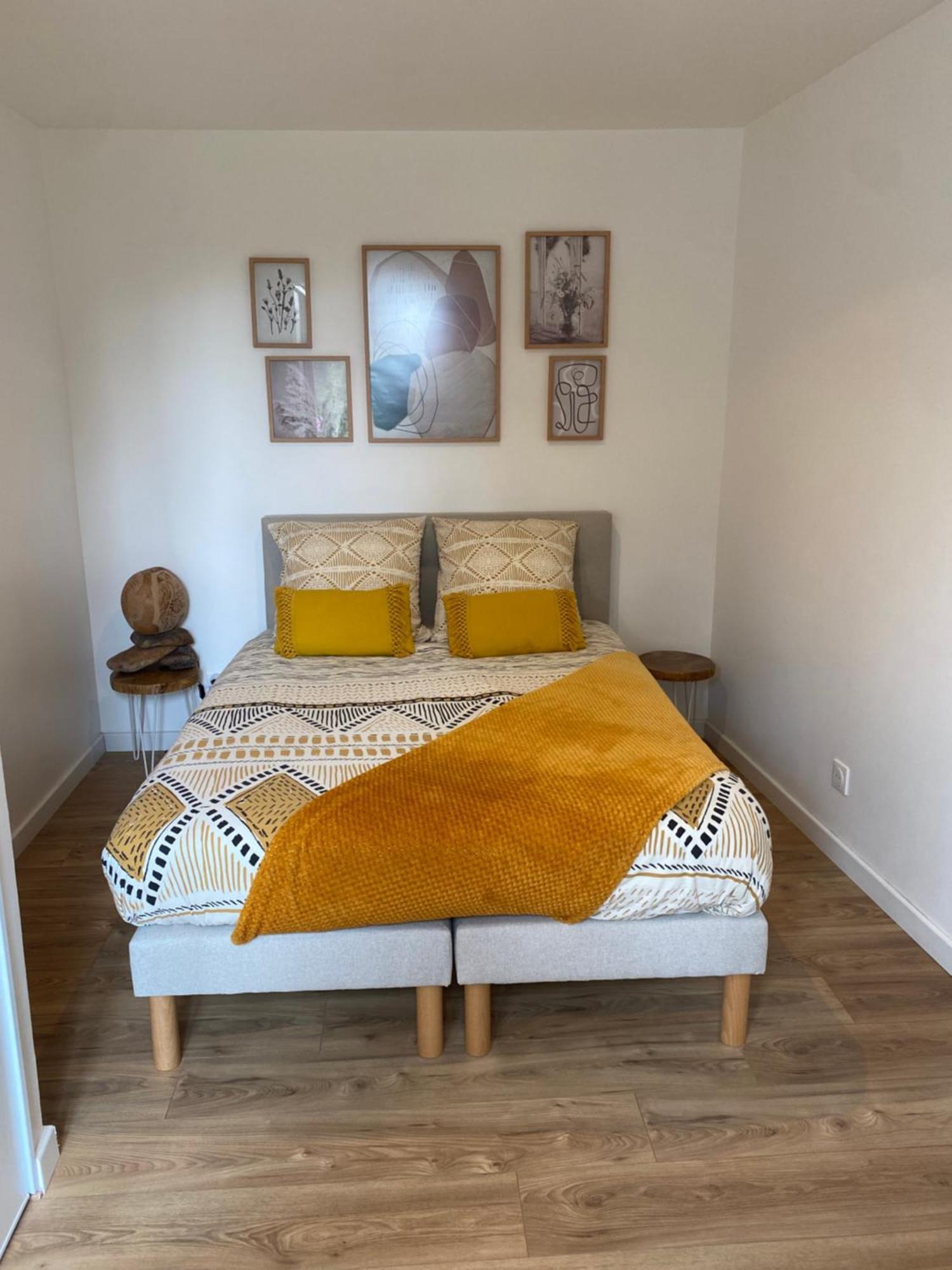 • Bel Appartement - Centre Historique De Puvatya Dış mekan fotoğraf