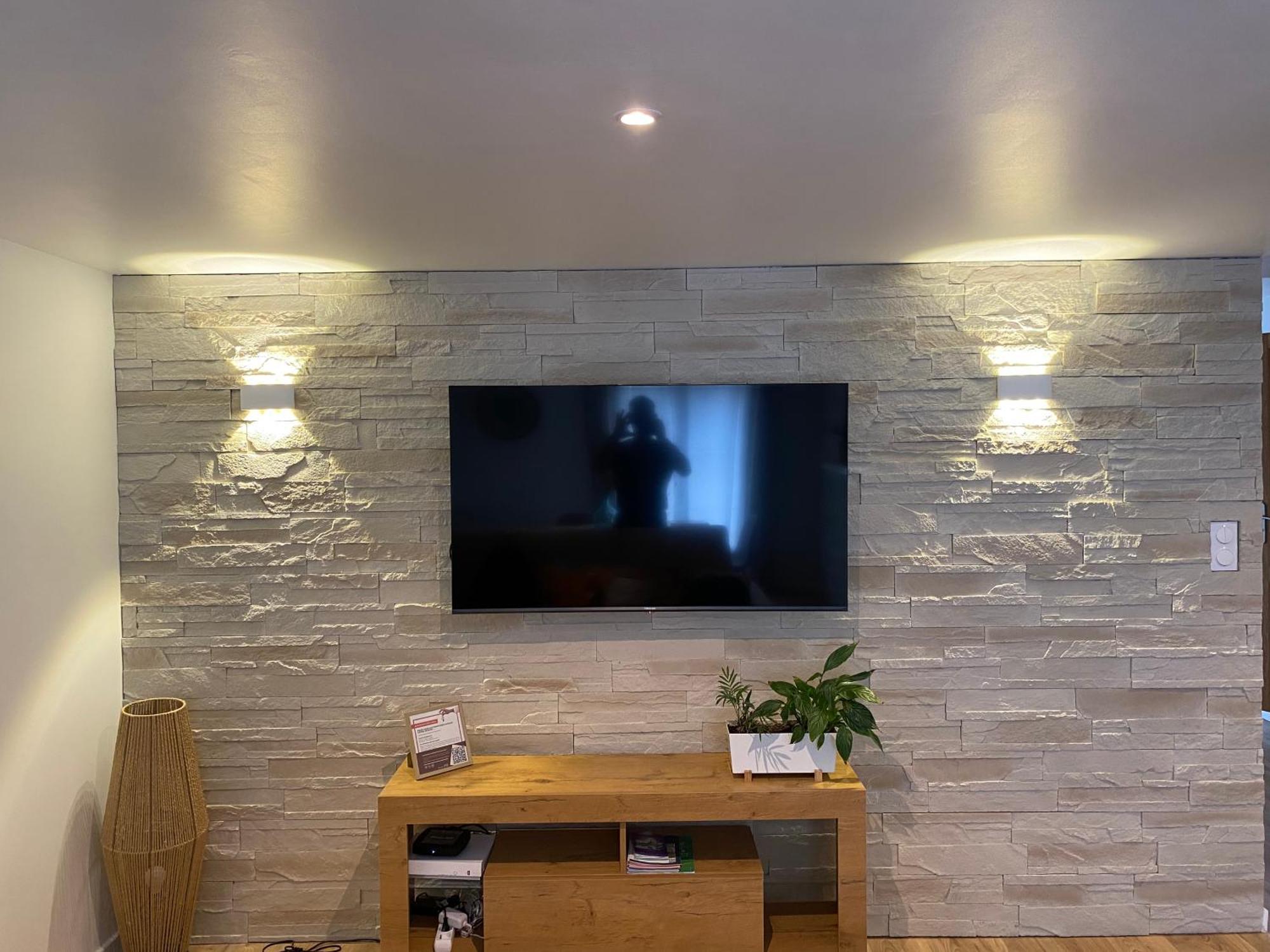 • Bel Appartement - Centre Historique De Puvatya Dış mekan fotoğraf